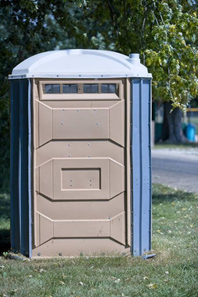 Best Luxury portable toilet rental  in Seven Lakes, NC