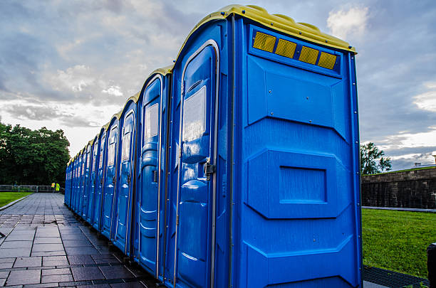 Best Porta potty rental near me  in Seven Lakes, NC